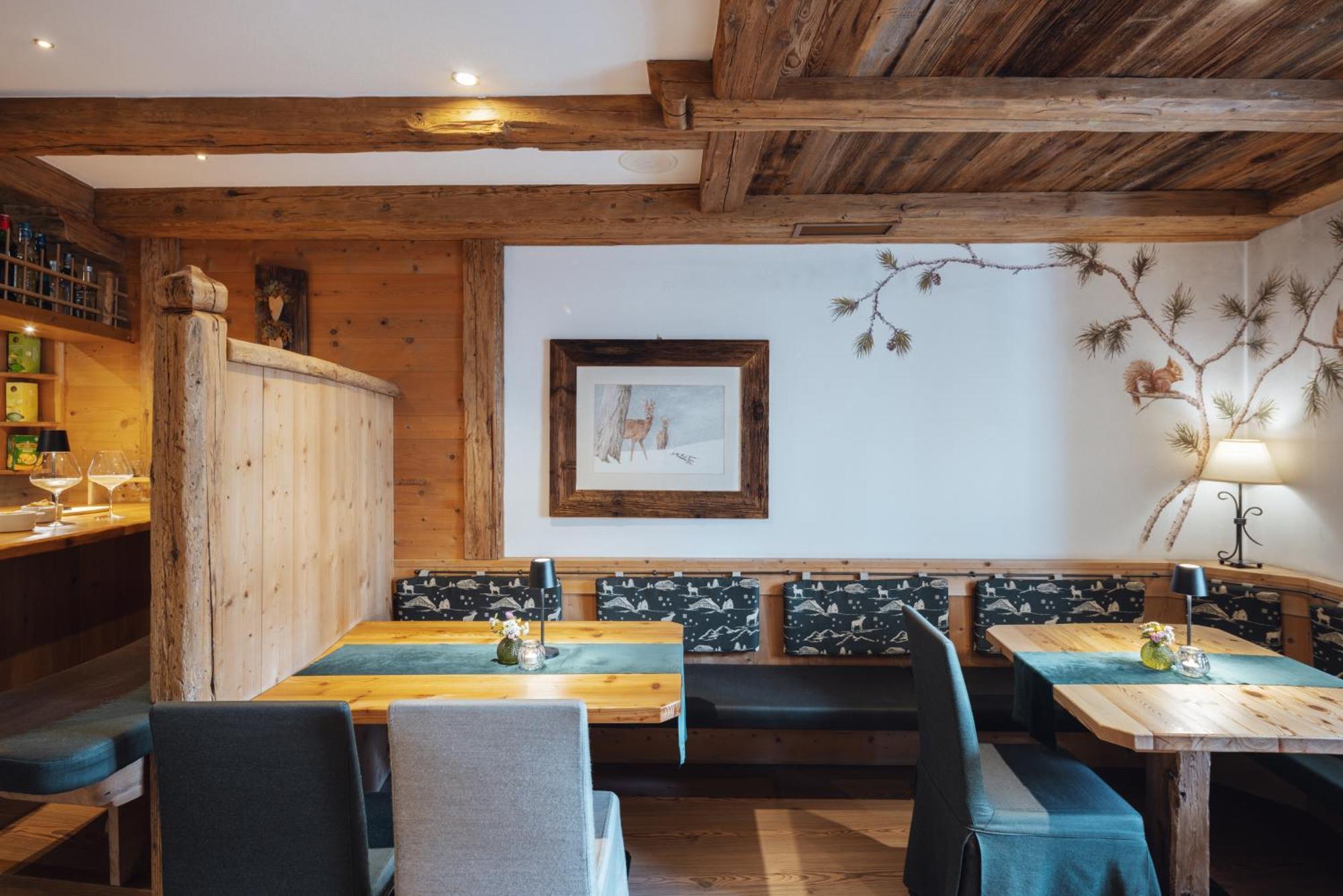 Hotel Garni Laurino Кавалезе Екстериор снимка